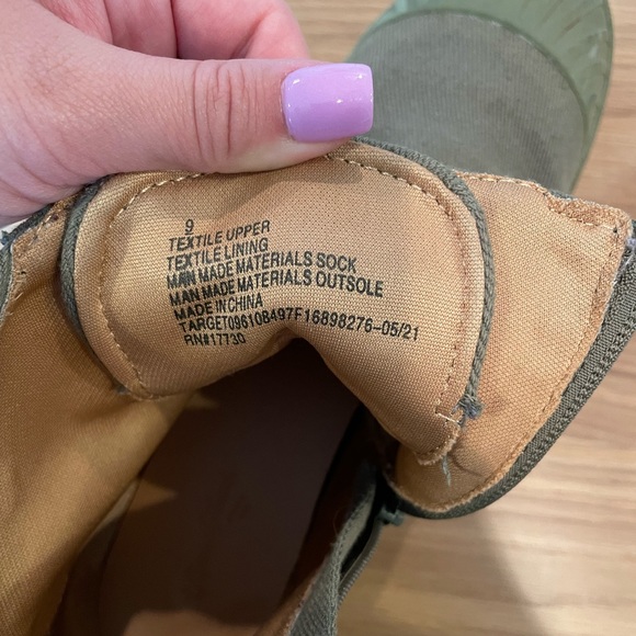 Lace up sneaker boots - Picture 5 of 9